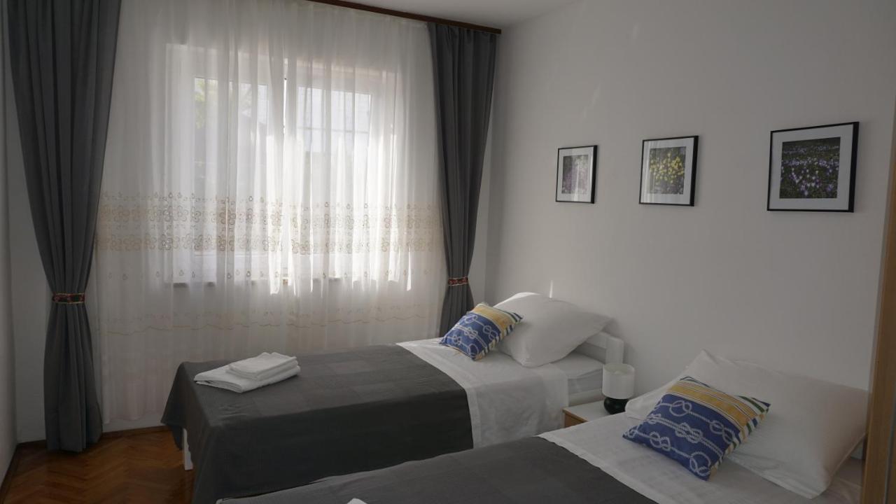 Apartment Zuza Krk Krk Town Eksteriør bilde