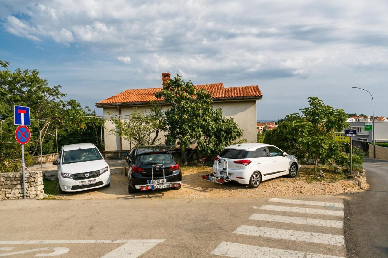 Apartment Zuza Krk Krk Town Eksteriør bilde
