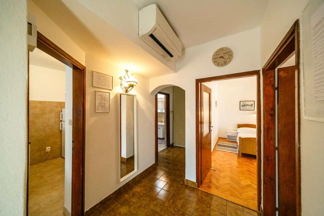 Apartment Zuza Krk Krk Town Eksteriør bilde