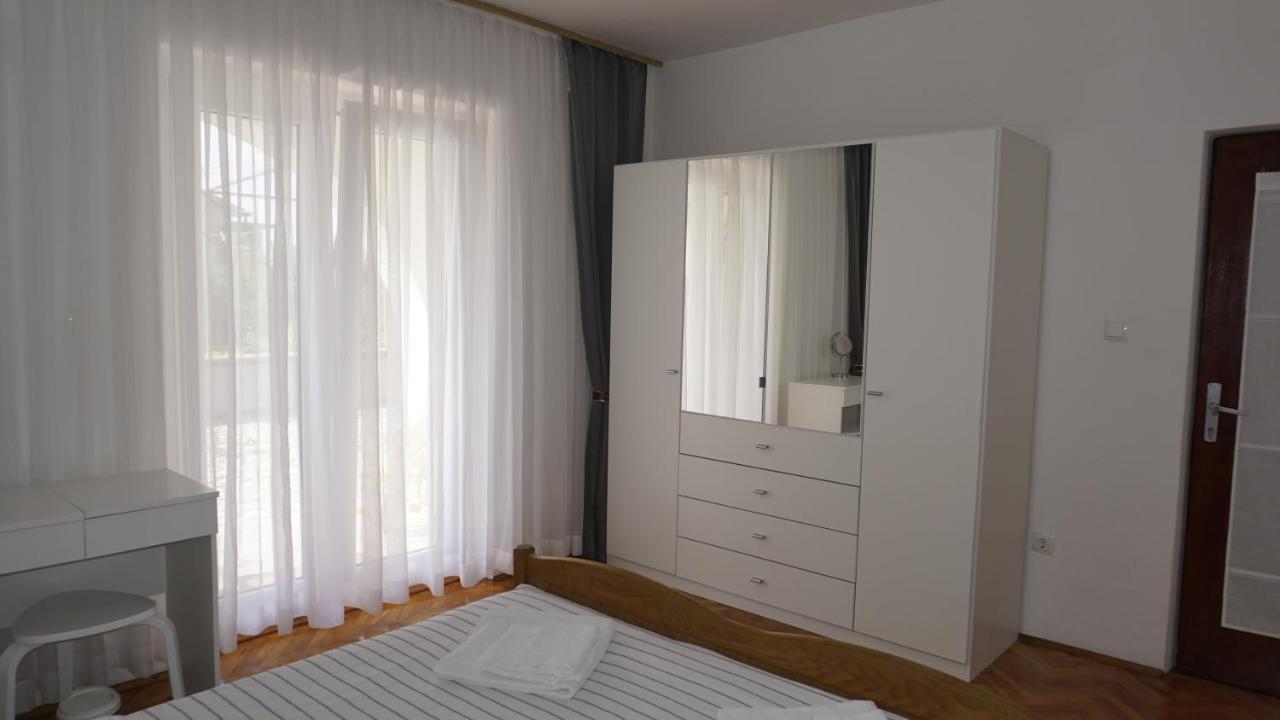 Apartment Zuza Krk Krk Town Eksteriør bilde
