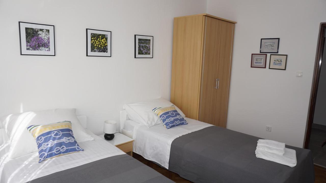 Apartment Zuza Krk Krk Town Eksteriør bilde