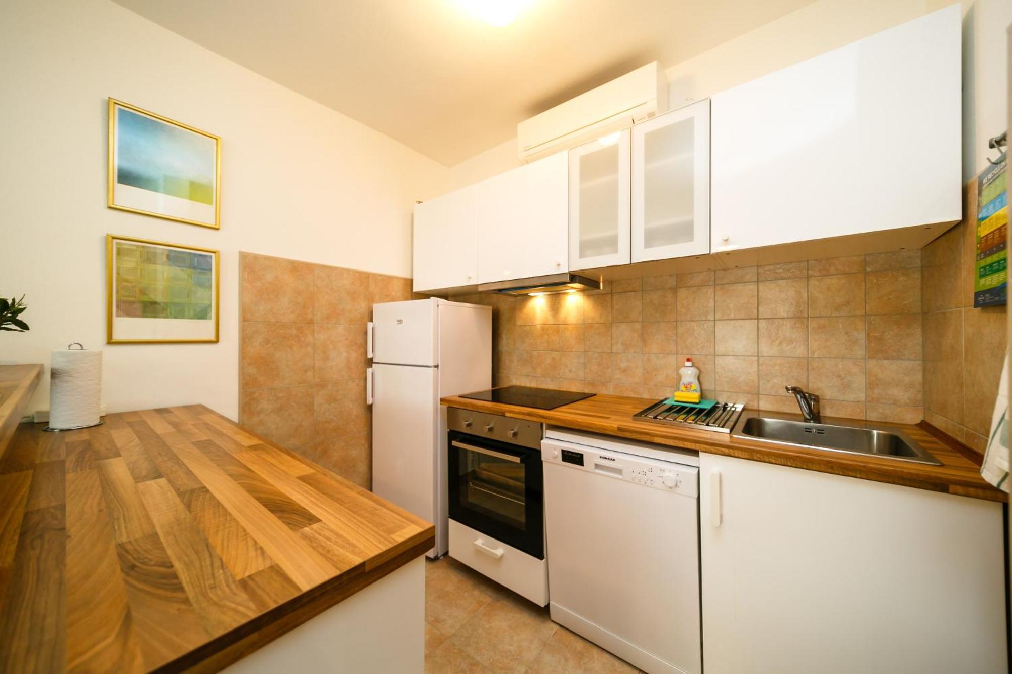 Apartment Zuza Krk Krk Town Eksteriør bilde